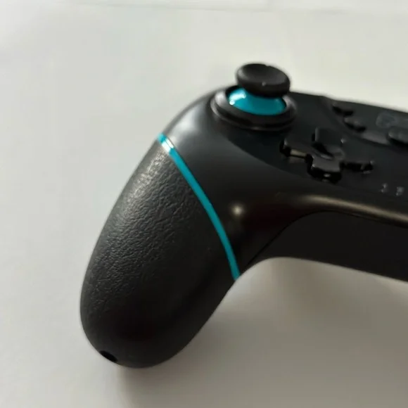 Switch Controller, Wireless Pro Controller Switch Lite (P) - Picture 3 of 7